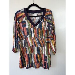 Watercolor V Neck Tunic W Extra Cute Covered Buttons‎ Size XL